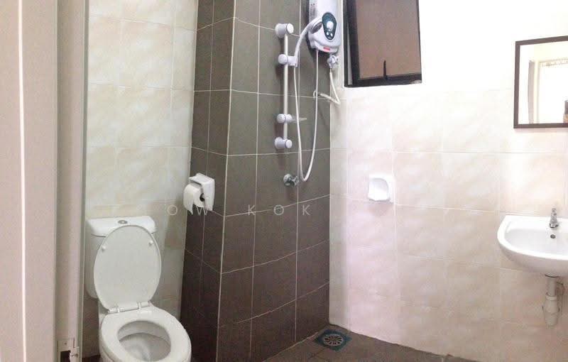 Kondominium untuk Dijual di One Damansara - Low Kok Pin - Bathroom - PropertyGuru.com.my