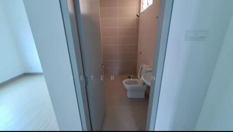 Townhouse for Rent in Cybersouth (Dengkil) - Peter Tan - Bathroom - PropertyGuru.com.my