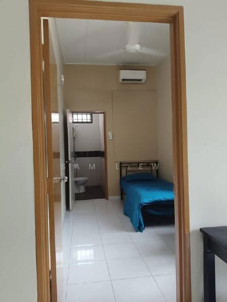2-storey Terraced House for Rent in Johor Bahru (Johor) - Sam Liew - Bedroom - PropertyGuru.com.my