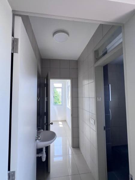 2-storey Terraced House for Sale in Bandar Rimbayu (Telok Panglima Garang) - Evelyn Lim - Bathroom - PropertyGuru.com.my