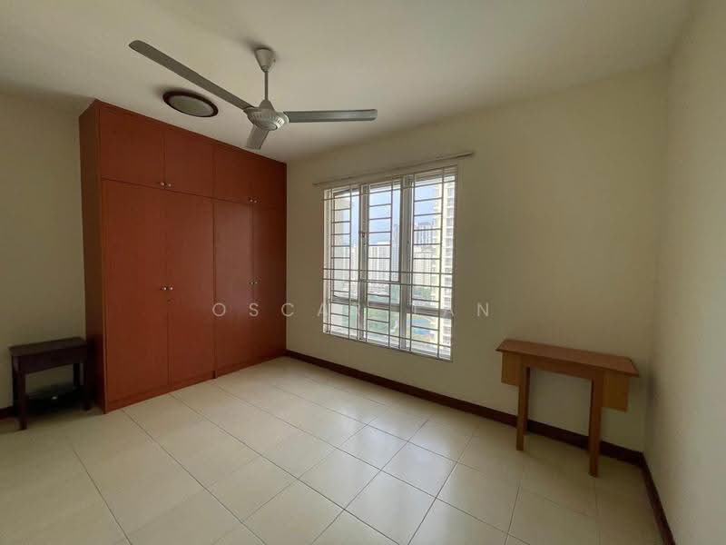Kondominium untuk Dijual di Platinum Lake PV 12 - Oscar Tan - Bedroom - PropertyGuru.com.my