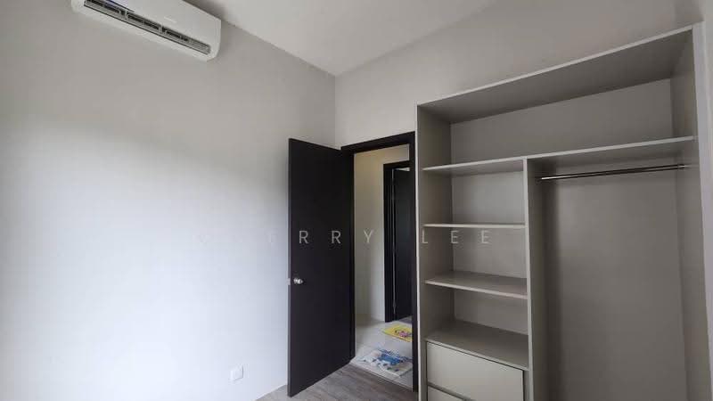 Pangsapuri untuk Dijual di Liberty Grove - Cherry Lee - Bedroom - PropertyGuru.com.my