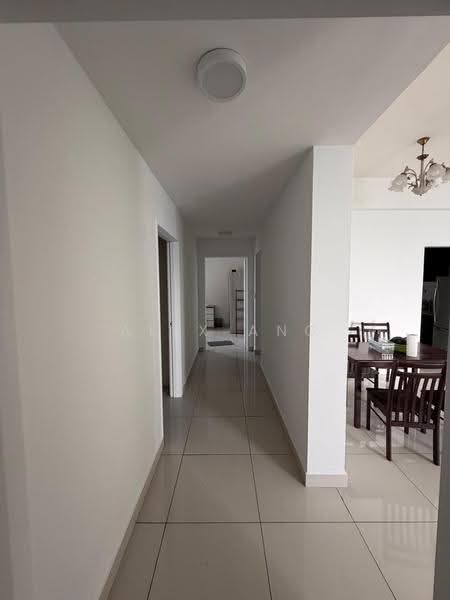 Kediaman Servis untuk Disewa di 8 Kinrara - Alex Ang - Corridor - PropertyGuru.com.my