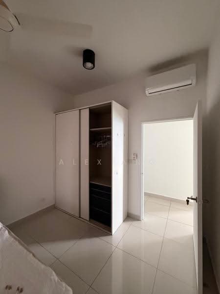 Kediaman Servis untuk Disewa di 8 Kinrara - Alex Ang - Bedroom - PropertyGuru.com.my