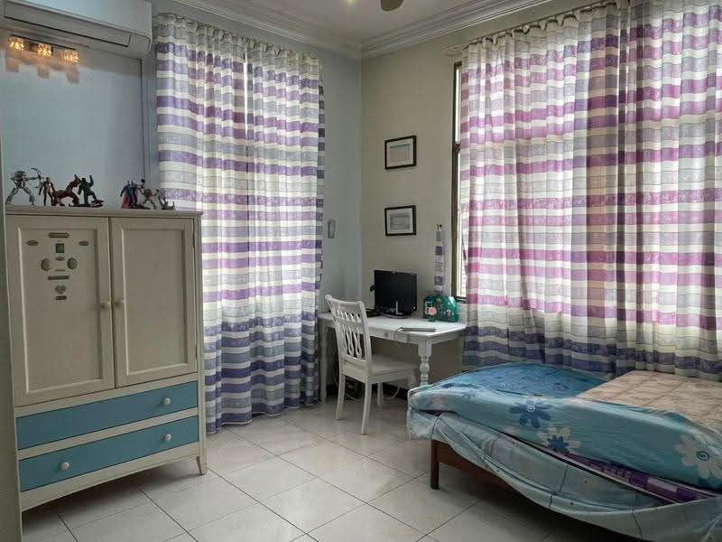 Semi-Detached House for Sale in Bayan Lepas (Penang) - Anne Lee - Bedroom - PropertyGuru.com.my