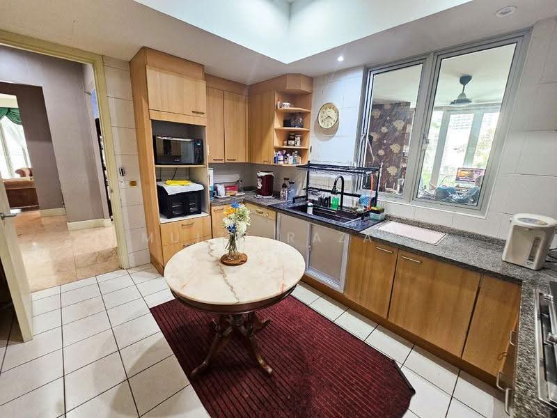 Condominium for Sale at Kirana Residence - Muizz Razak - Kitchen - PropertyGuru.com.my