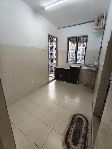 Flat for Rent at Seksyen 2 Wangsa Maju Flat - Jeff Ooi - Kitchen - PropertyGuru.com.my