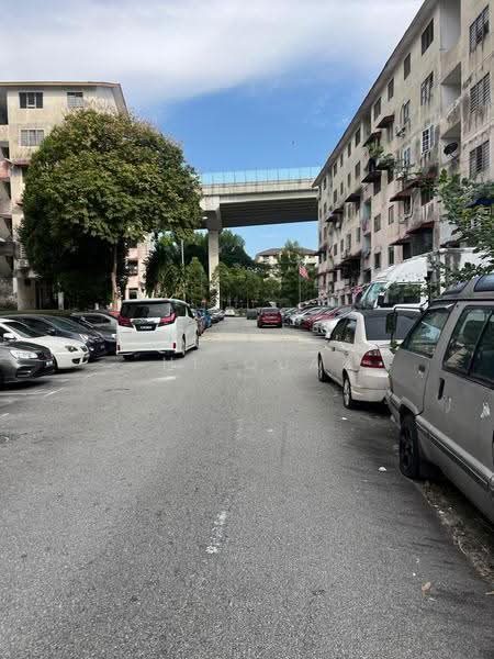 Rumah Flat untuk Dijual di Gugusan Seroja - HL Qua - Exterior - PropertyGuru.com.my