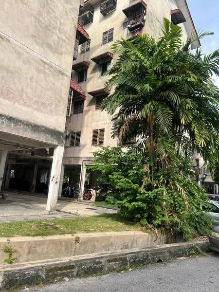 Rumah Flat untuk Dijual di Gugusan Seroja - HL Qua - Exterior - PropertyGuru.com.my