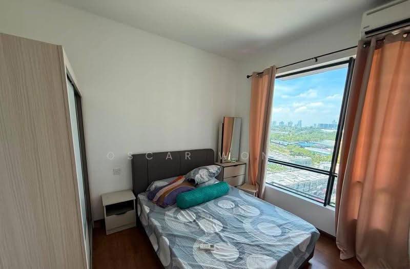 Kediaman Servis untuk Disewa di Country Garden Central Park - Oscar Wong - Bedroom - PropertyGuru.com.my