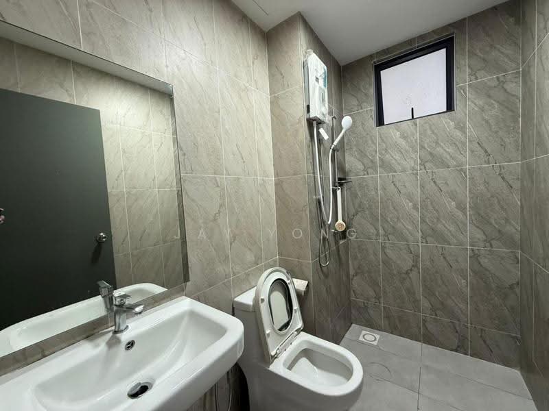 Condominium for Sale at The Herz - Jay Yong - Bathroom - PropertyGuru.com.my