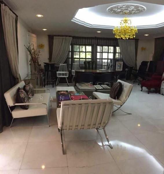 Bungalow House for Sale in Bukit Gasing (Petaling Jaya) - Francis Lim - Living Room - PropertyGuru.com.my