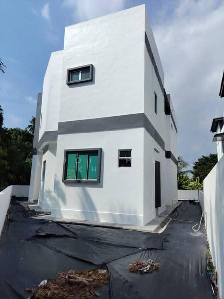 Bungalow House for Sale in Seberang Perai (Penang) - Ooi Chee Khoon - Exterior - PropertyGuru.com.my