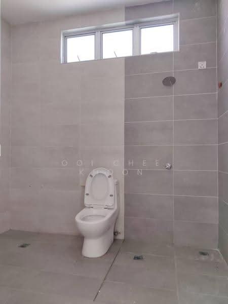 Bungalow House for Sale in Seberang Perai (Penang) - Ooi Chee Khoon - Bathroom - PropertyGuru.com.my