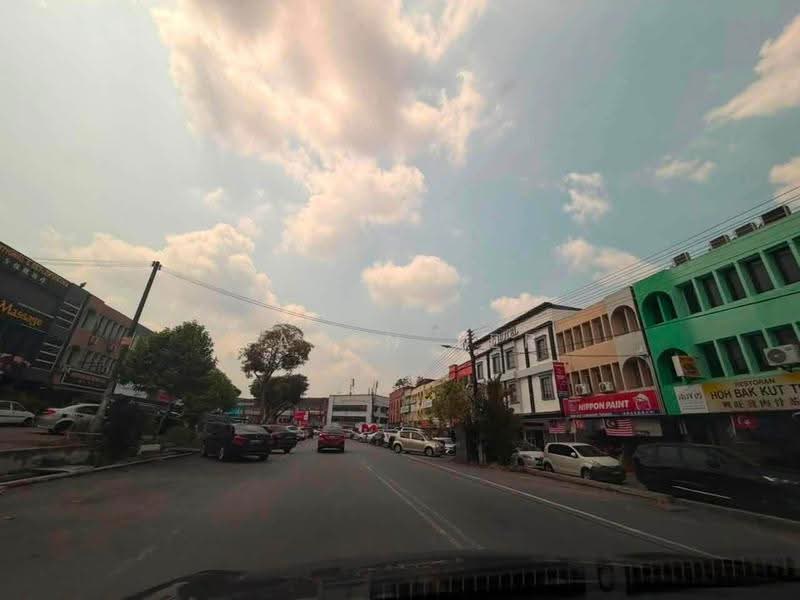Shop for Rent in Taman Pelangi (Johor Bahru) - Caryn Ter - Exterior - PropertyGuru.com.my