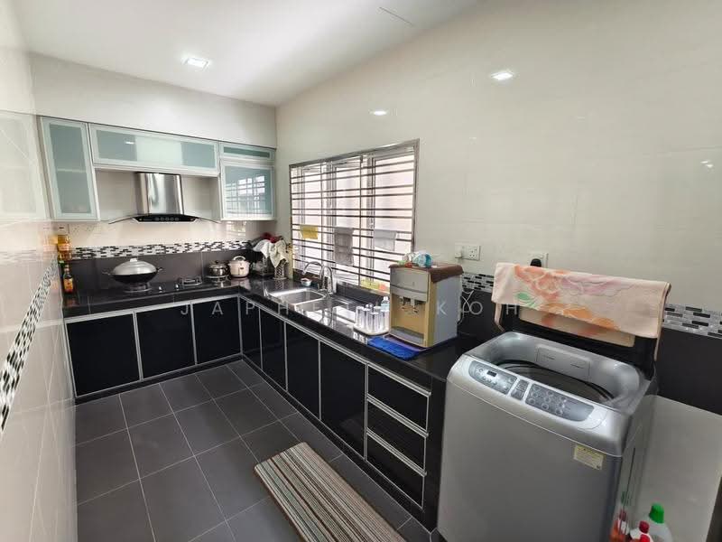 2-storey Terraced House for Sale in Taman Nusa Sentral (Iskandar Puteri (Nusajaya)) - Japheth Koh - Kitchen - PropertyGuru.com.my