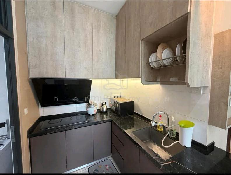 Condominium for Rent at Queens Residences Q1 @ Queens Waterfront - Dick Ken Tan - Kitchen - PropertyGuru.com.my