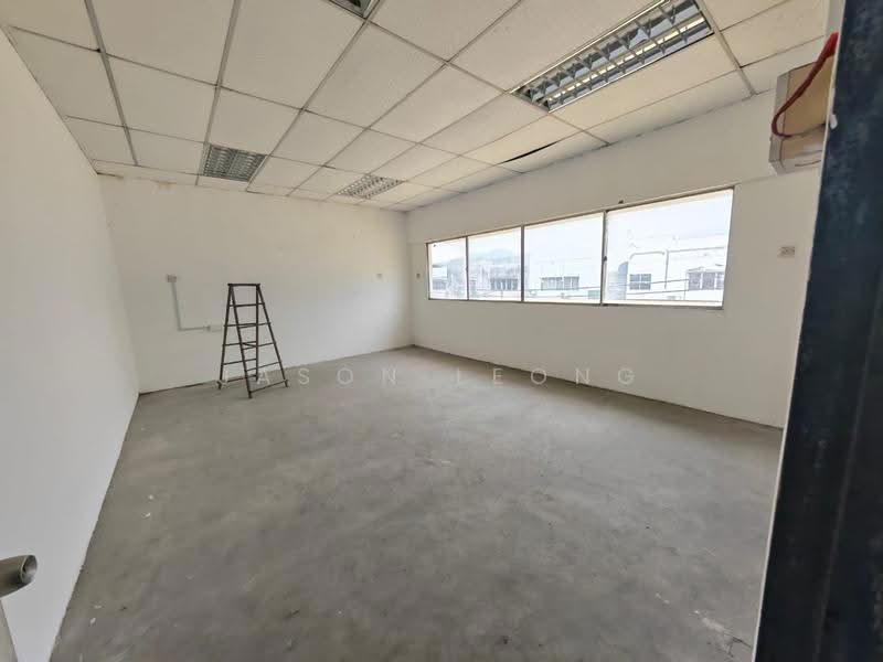 Semi-D Factory for Rent in Kawasan Perindustrian Pengkalan (Lahat) - Jason Leong - Interior - PropertyGuru.com.my