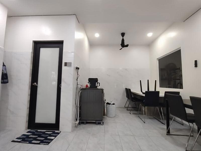 2-storey Terraced House for Sale in Senai (Kulai) - Caryn Ter - Dining Room - PropertyGuru.com.my