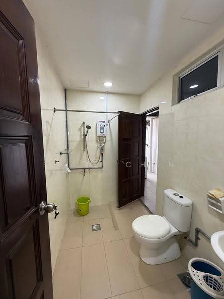 Condominium for Rent at Putri Indah Condominium - Shawn Chan - Bathroom - PropertyGuru.com.my