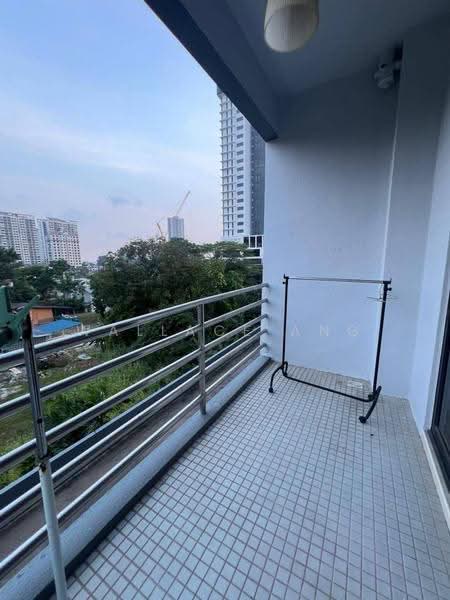 Condominium for Sale at Vista Heights - Wallace Ang - Balcony - PropertyGuru.com.my