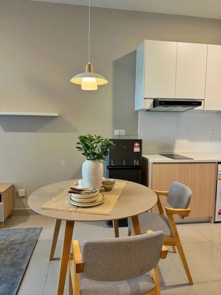 Kediaman Servis untuk Disewa di 121 Residences - Kim Ling - Dining Room - PropertyGuru.com.my
