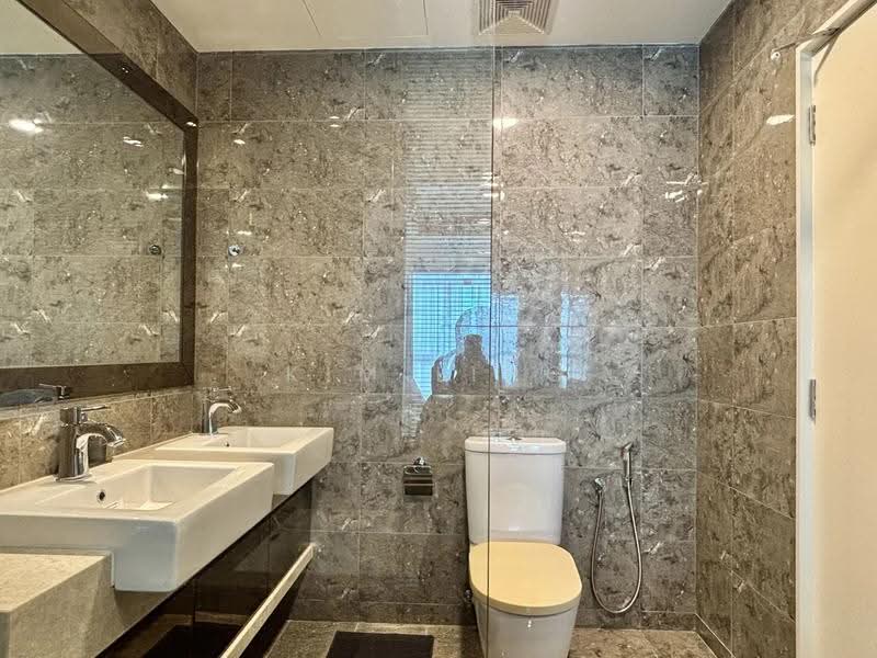 Kediaman Servis untuk Disewa di Dorsett Residences Sri Hartamas - Kim Ling - Bathroom - PropertyGuru.com.my