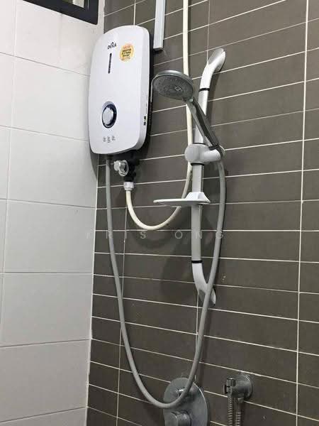 Service Residence for Rent at Palazio - Kris Ong - Bathroom - PropertyGuru.com.my