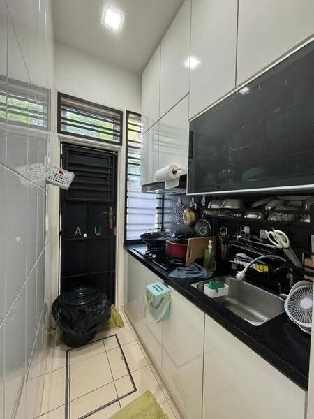 1.5-storey Terraced House for Sale in Bukit Indah (Iskandar Puteri (Nusajaya)) - Pauline Goh - Kitchen - PropertyGuru.com.my