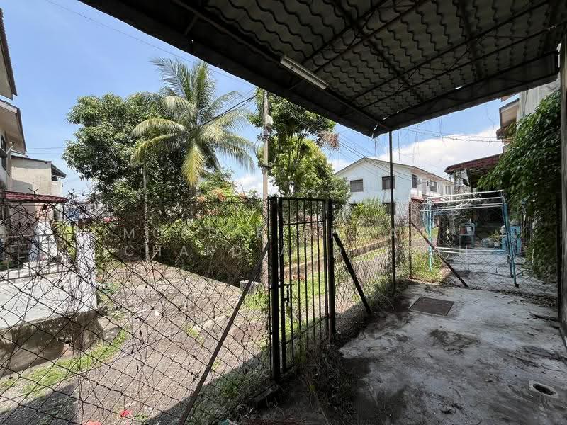 Rumah Teres 2-Tingkat untuk Dijual di Taman Dahlia (Sepang) - Mohd Ridhwan Richard Abdullah - Exterior - PropertyGuru.com.my