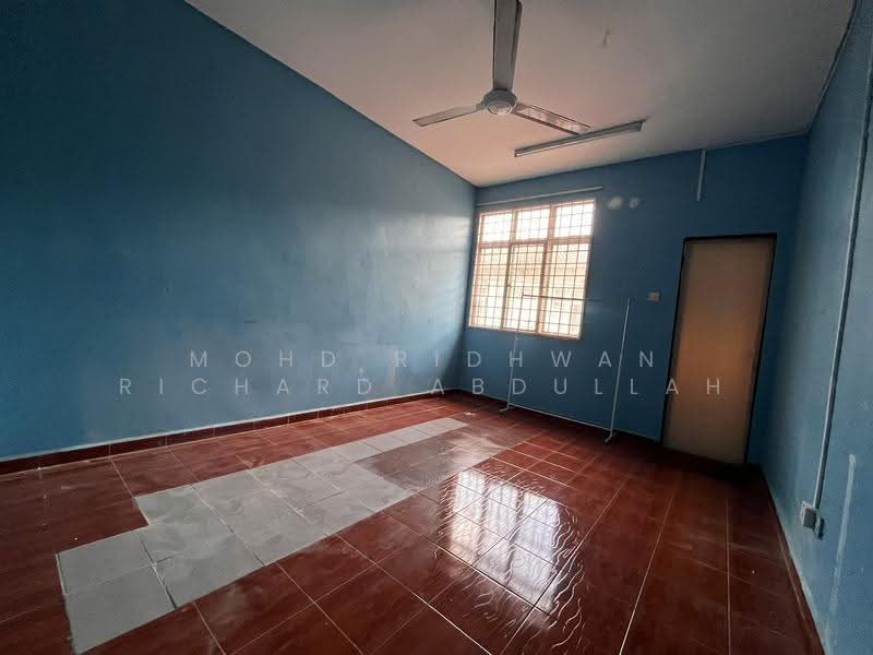 Rumah Teres 2-Tingkat untuk Dijual di Taman Seroja (Sepang) - Mohd Ridhwan Richard Abdullah - Interior - PropertyGuru.com.my