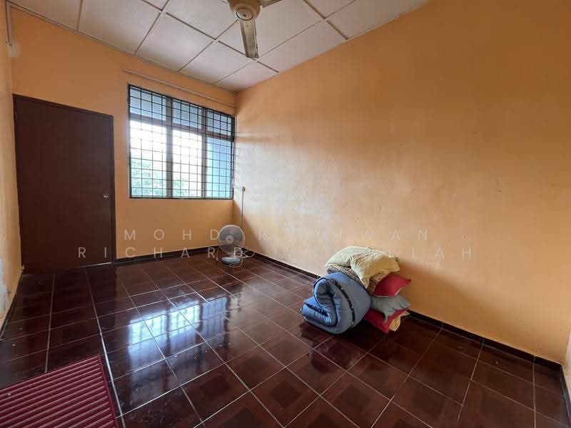 Rumah Teres 2-Tingkat untuk Dijual di Taman Seroja (Sepang) - Mohd Ridhwan Richard Abdullah - Interior - PropertyGuru.com.my