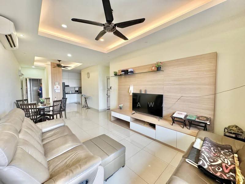 Kondominium untuk Dijual di Residensi Rampai (The Parc Tower) - Fauran Nawawi - Living Room - PropertyGuru.com.my