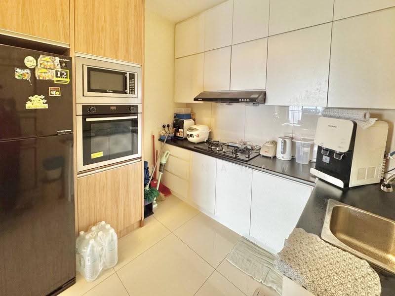 Kondominium untuk Dijual di Residensi Rampai (The Parc Tower) - Fauran Nawawi - Kitchen - PropertyGuru.com.my