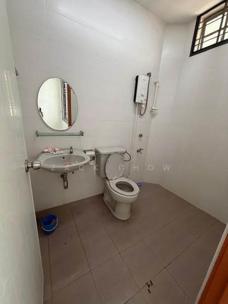 Rumah Teres 1-Tingkat untuk Dijual di Taman Pelangi Indah (Ulu Tiram) - Zack Chow - Bathroom - PropertyGuru.com.my