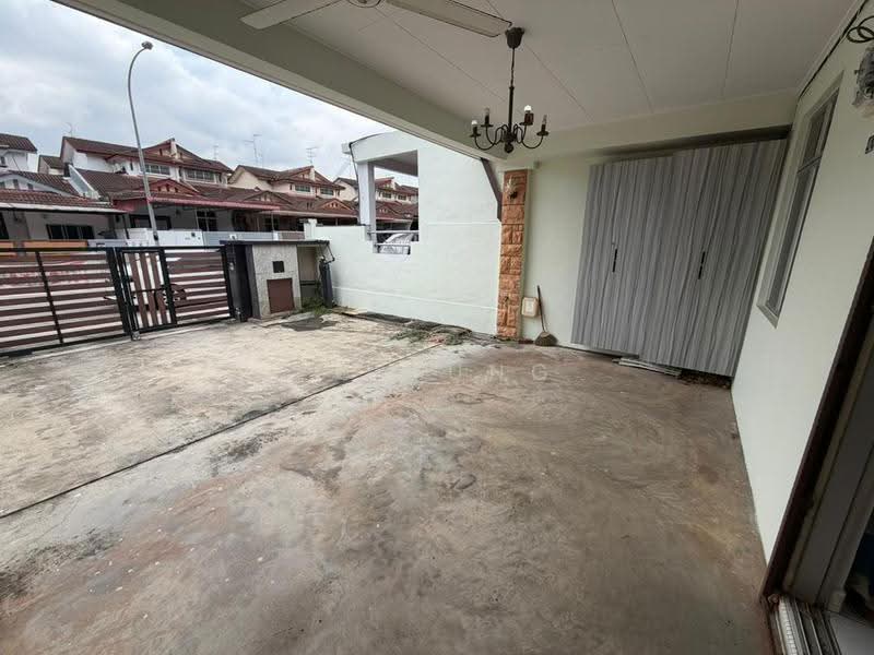 Rumah Teres 1.5-Tingkat untuk Disewa di Taman Setia Indah (Tebrau) - YC Fung - Exterior - PropertyGuru.com.my