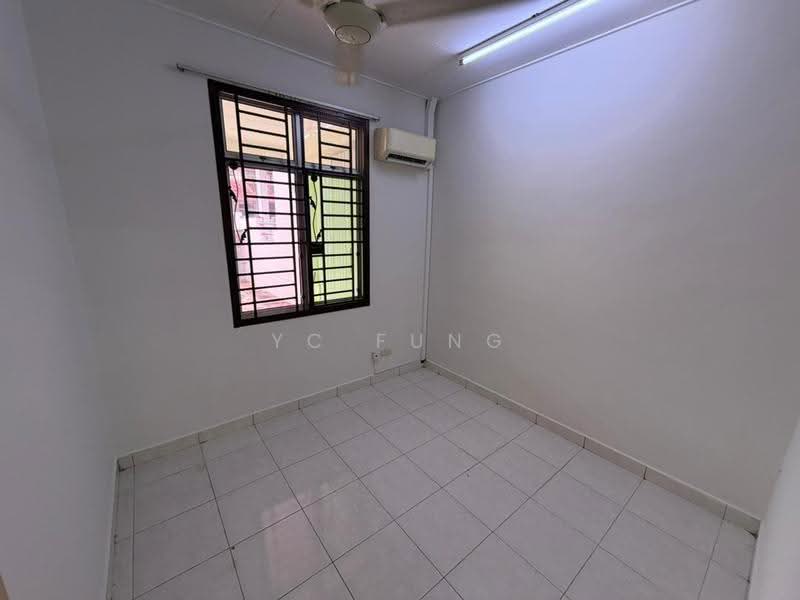 Rumah Teres 1.5-Tingkat untuk Disewa di Taman Setia Indah (Tebrau) - YC Fung - Interior - PropertyGuru.com.my