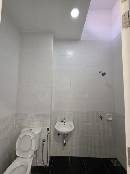 Rumah Teres 2-Tingkat untuk Disewa di Kota Masai (Pasir Gudang) - YC Fung - Bathroom - PropertyGuru.com.my