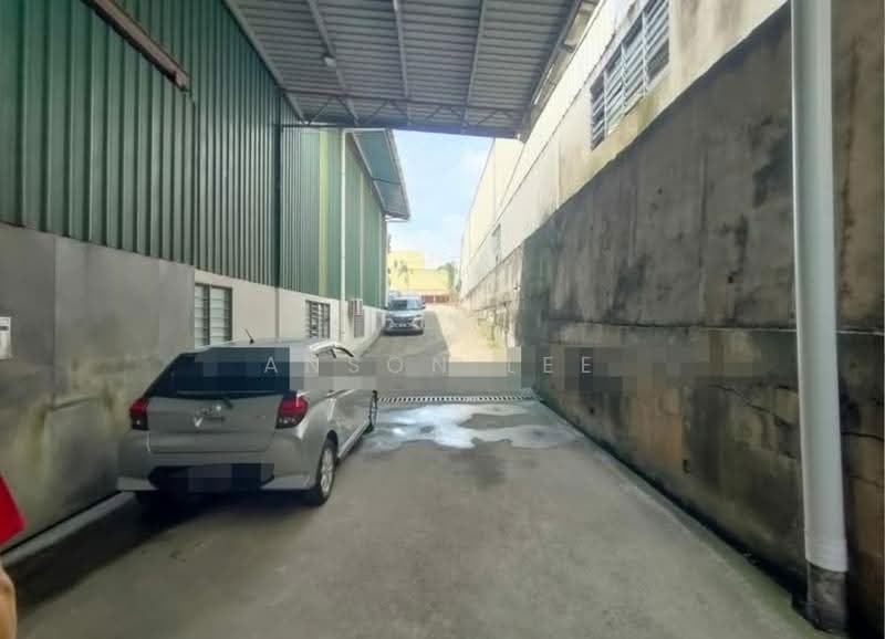 Warehouse for Rent in Sungai Buloh (Selangor) - Anson Lee - Exterior - PropertyGuru.com.my