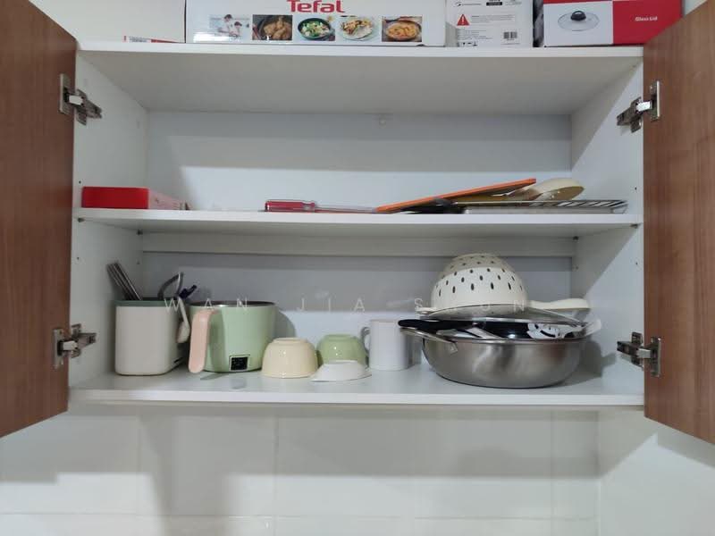 Service Residence for Rent at Pacific Star (Service Residence) - Wan Jia Shun - Kitchen - PropertyGuru.com.my
