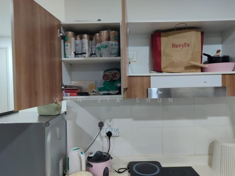 Service Residence for Rent at Pacific Star (Service Residence) - Wan Jia Shun - Kitchen - PropertyGuru.com.my