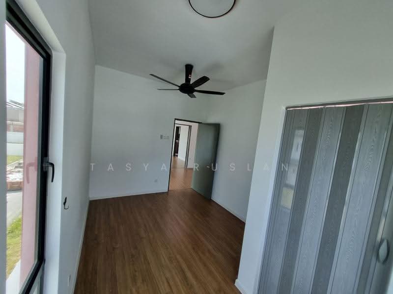 2-storey Terraced House for Sale in Taman semarang indah (Dengkil) - Tasya Ruslan - PropertyGuru.com.my