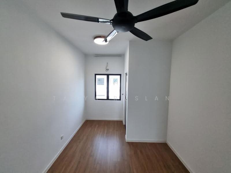 2-storey Terraced House for Sale in Taman semarang indah (Dengkil) - Tasya Ruslan - PropertyGuru.com.my