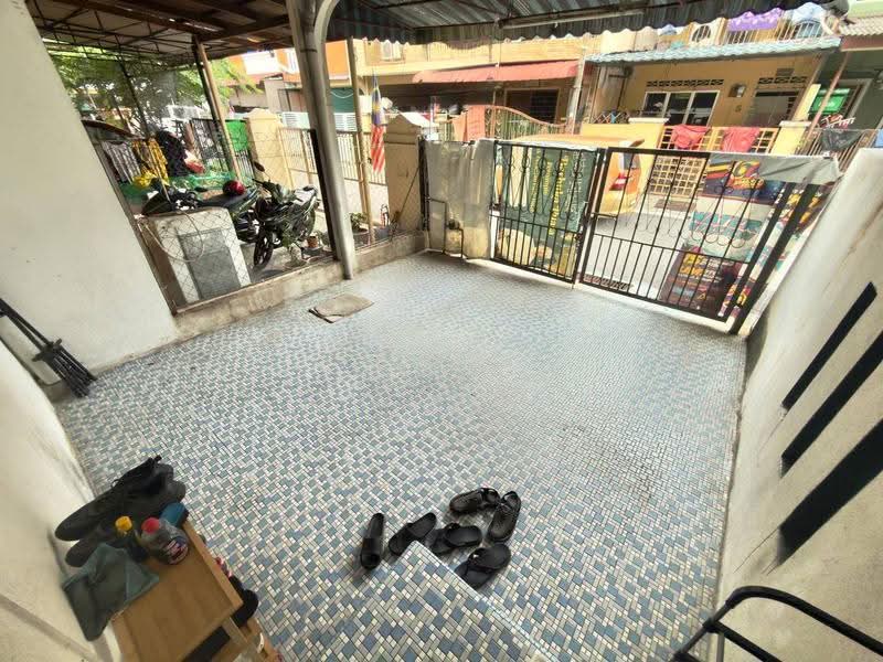 2-storey Terraced House for Sale in Taman Beringin (Jinjang) - Tasya Ruslan - PropertyGuru.com.my