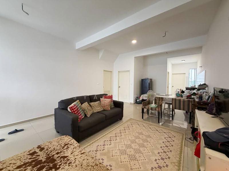 Rumah Teres 2-Tingkat untuk Dijual di Eka Heights (Bandar Sri Sendayan) - Tasya Ruslan - PropertyGuru.com.my