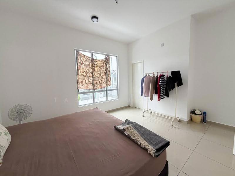 Rumah Teres 2-Tingkat untuk Dijual di Eka Heights (Bandar Sri Sendayan) - Tasya Ruslan - PropertyGuru.com.my