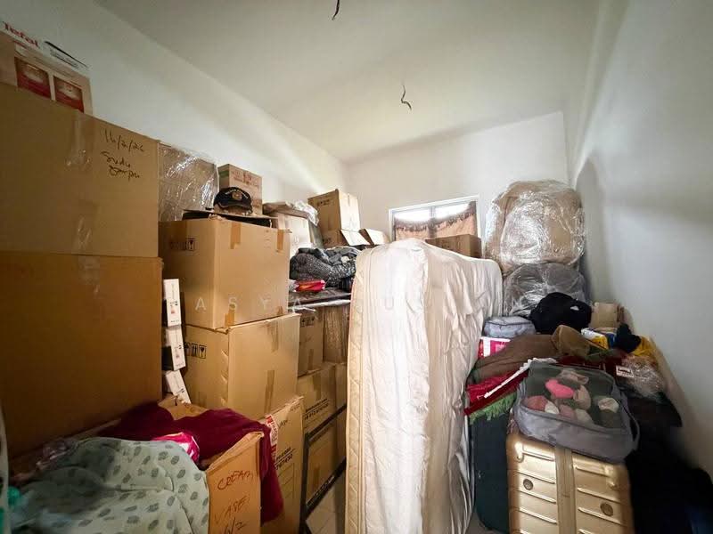 Rumah Teres 2-Tingkat untuk Dijual di Eka Heights (Bandar Sri Sendayan) - Tasya Ruslan - PropertyGuru.com.my