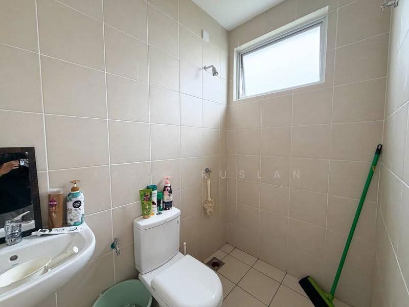 Rumah Teres 2-Tingkat untuk Dijual di Eka Heights (Bandar Sri Sendayan) - Tasya Ruslan - PropertyGuru.com.my