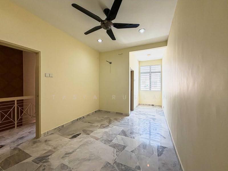 Rumah Teres 2-Tingkat untuk Dijual di Semenyih (Selangor) - Tasya Ruslan - PropertyGuru.com.my