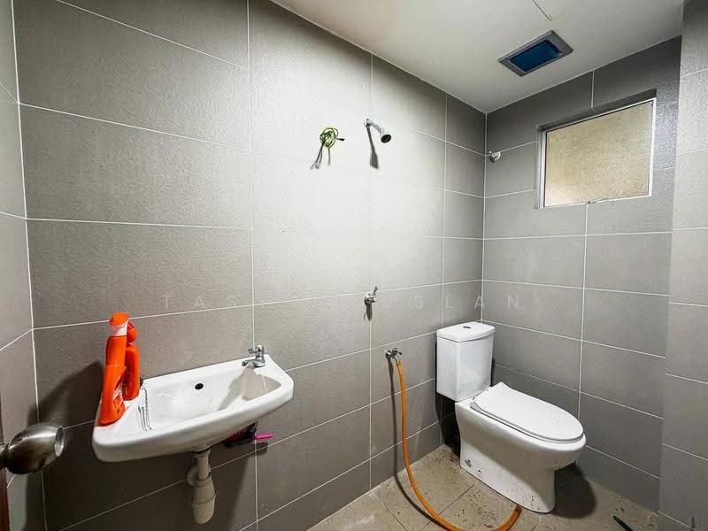 Rumah Teres 2-Tingkat untuk Dijual di Semenyih (Selangor) - Tasya Ruslan - PropertyGuru.com.my
